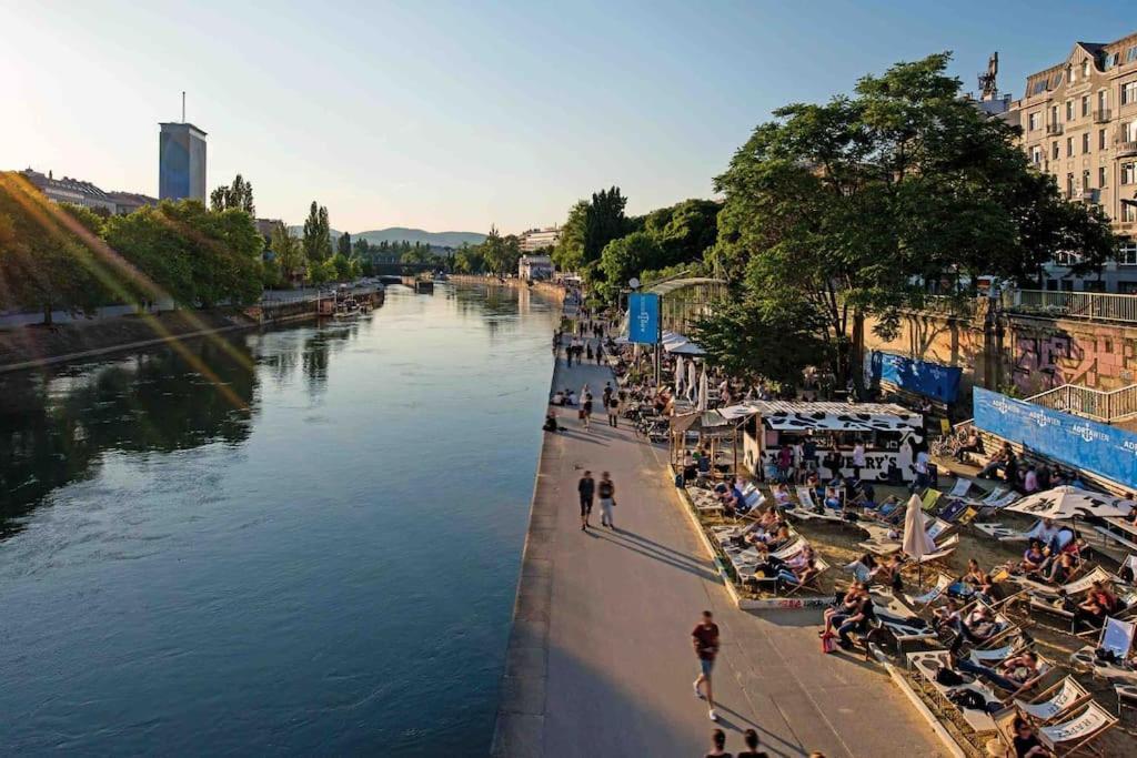 Smart Apt Mit Balkon Am Augarten Park Naehe Zentrum เวียนนา ภายนอก รูปภาพ